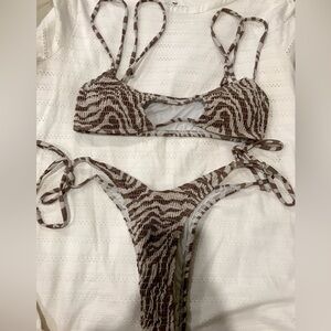 Pretty little thing swimsuit two piece size 2